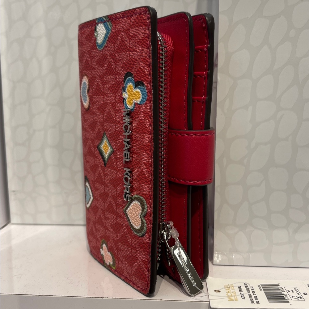 MICHAEL KORS Jet Set Md Printed Signature Logo Bifold Wallet
Dark Raspberry 
NWT - Picture 13 of 16
